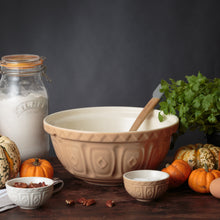 Load image into Gallery viewer, Mason Cash Cane Mixing & Batter Bowl Set of 3