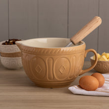 Load image into Gallery viewer, Mason Cash Cane Mixing & Batter Bowl Set of 3