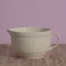 Load image into Gallery viewer, Mason Cash In the Meadow Ivory Batter Bowl