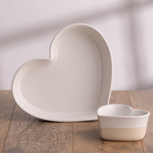 Load image into Gallery viewer, Rustic Charm Set of 2 Heart Baking Dishes