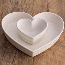 Load image into Gallery viewer, Rustic Charm Set of 2 Heart Baking Dishes