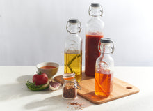 Load image into Gallery viewer, Kilner® Set of 6 20 Oz Clip Top Bottle - Kilner