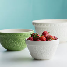 Load image into Gallery viewer, Mason Cash In the Forest Set of 4 Cream S36 All Purpose Bowls
