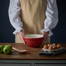 Load image into Gallery viewer, Mason Cash In the Forest Hedgehog Red Set of 2 Mixing Bowls
