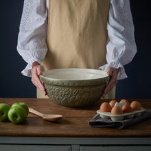 Load image into Gallery viewer, Mason Cash In the Forest Gray Fox S12 Mixing Bowl
