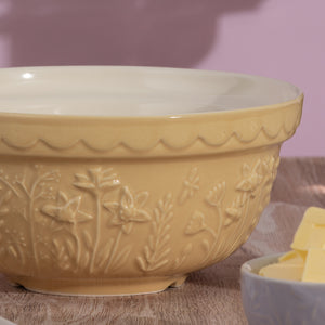 Mason Cash In the Meadow Daffodil, Yellow Size 30 Mixing Bowl