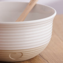 Load image into Gallery viewer, Mason Cash Rustic Charm Mixing Bowl
